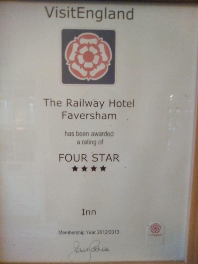 فيفرشام Railway Hotel المظهر الخارجي الصورة